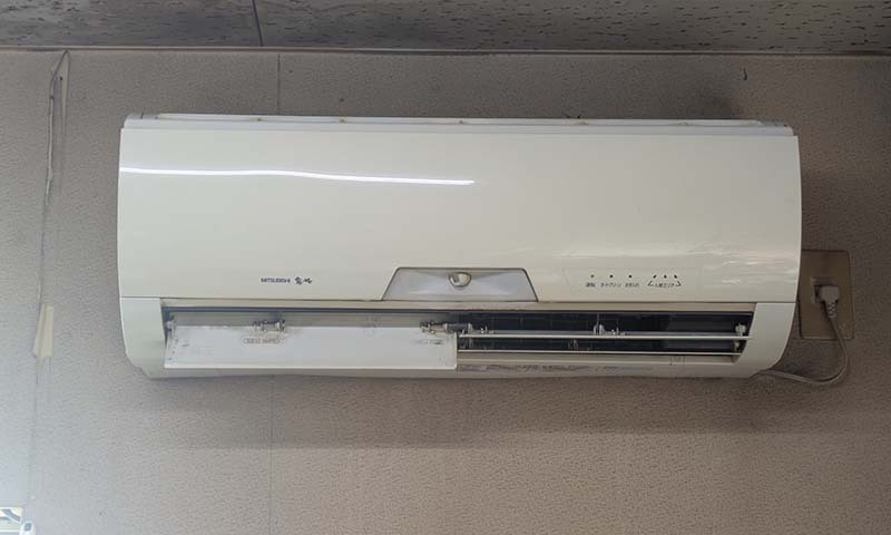 家庭用壁掛けエアコン